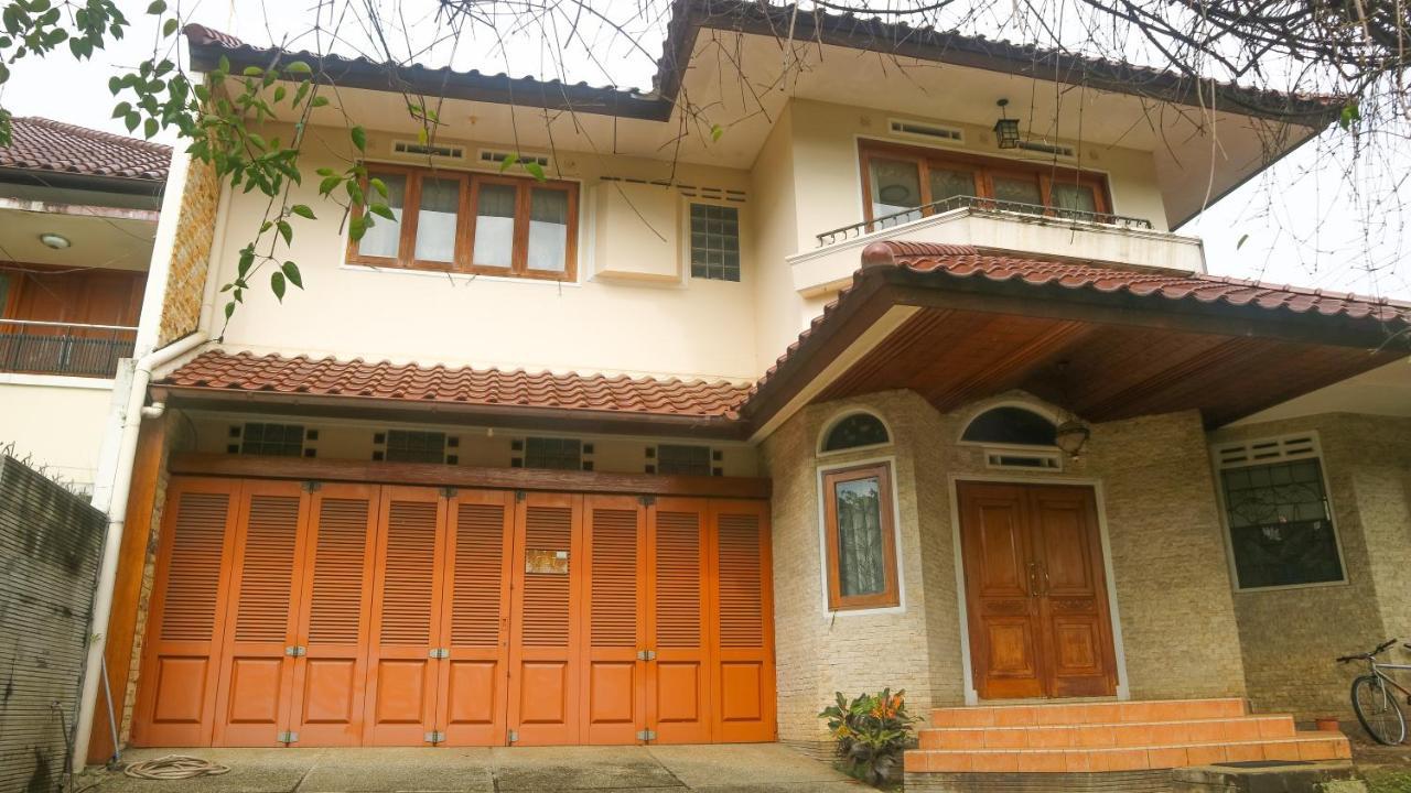 Dago Asri House Villa Bandung Exterior photo